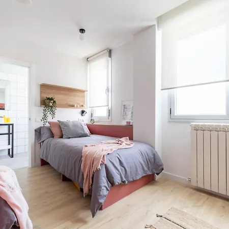 Residencia Universitaria Resa Campo Grande Ostello *